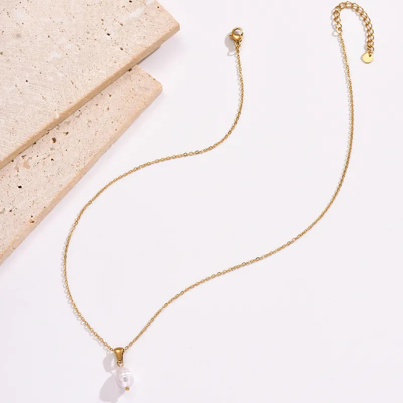 Iman necklace